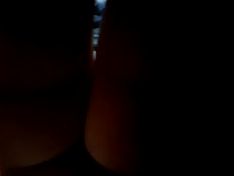 Snapshot of Fefe20cam chatting on November 29, 2025, 2:23 am Fefe20cam online show from November 29, 2025, 2:23 am