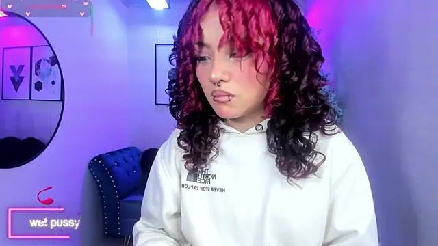 Theia moon online show from October 6, 2025, 1:34 pm