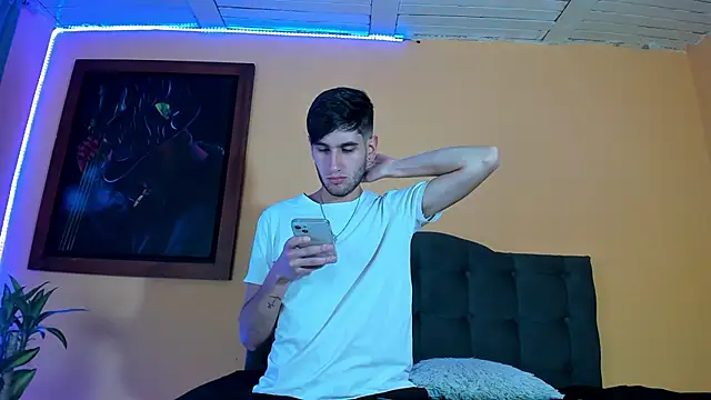 Thhiago tay online show from December 11, 2024, 8:39 pm