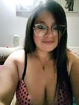 Neve Collins online show from March 1, 2025, 7:41 am