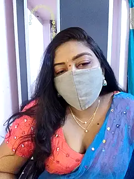 Snapshot of RomeoJuliet345 chatting on February 25, 2026, 7:41 am RomeoJuliet345 online show from February 25, 2026, 7:41 am