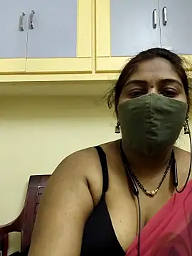 RomeoJuliet345 online show from March 21, 2026, 6:45 pm