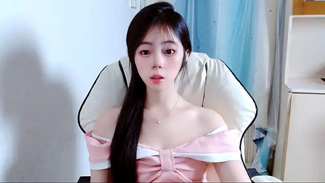 xiyao1314 online show from November 13, 2025, 12:36 am