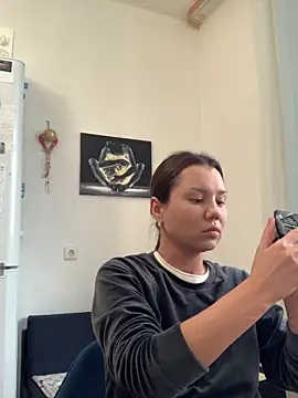 Snapshot of MiraMiss chatting on January 17, 2026, 9:13 am MiraMiss online show from January 17, 2026, 9:13 am