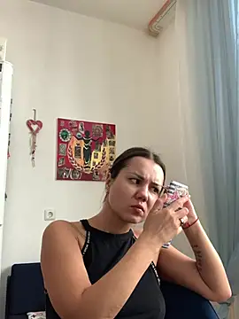 Snapshot of MiraMiss chatting on February 28, 2026, 9:31 am MiraMiss online show from February 28, 2026, 9:31 am