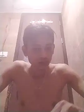 jenilmax online show from March 3, 2025, 6:35 pm