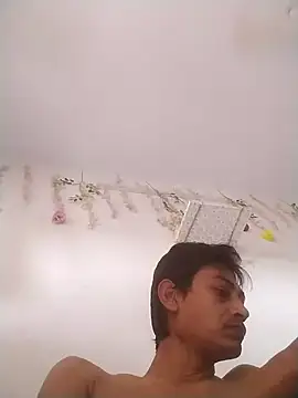 jenilmax online show from February 11, 2025, 10:03 am