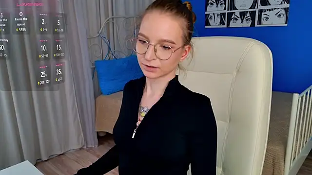 VioletShine online show from March 26, 2026, 1:31 pm