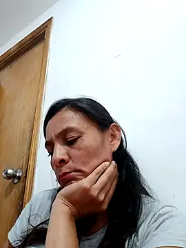 Snapshot of SAMANTA_09- chatting on March 7, 2025, 8:44 pm SAMANTA 09- online show from March 7, 2025, 8:44 pm