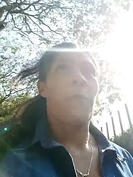 Snapshot of SAMANTA_09- chatting on March 10, 2025, 2:37 pm SAMANTA 09- online show from March 10, 2025, 2:37 pm