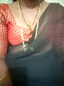 Snapshot of Telugu-mirchi chatting on November 21, 2025, 7:13 pm Telugu-mirchi online show from November 21, 2025, 7:13 pm