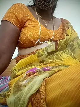 Snapshot of Telugu-mirchi chatting on October 28, 2025, 7:13 pm Telugu-mirchi online show from October 28, 2025, 7:13 pm