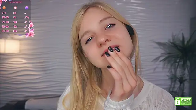 OdelinaFicken online show from September 26, 2025, 5:25 am