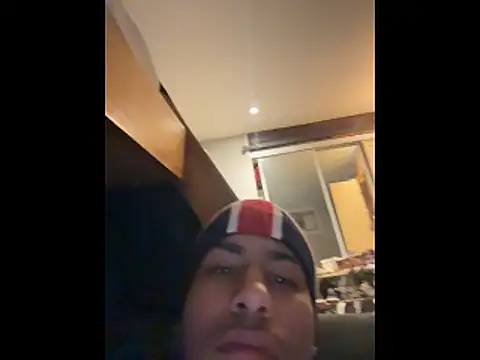 Snapshot of johnycash21 chatting on March 30, 2026, 5:31 am johnycash21 online show from March 30, 2026, 5:31 am