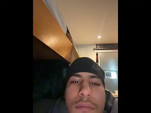 Snapshot of johnycash21 chatting on April 2, 2026, 1:51 pm johnycash21 online show from April 2, 2026, 1:51 pm