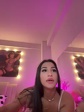 lissa yasemin online show from March 23, 2025, 5:21 am