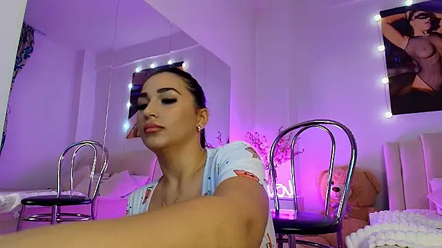 lissa yasemin online show from December 3, 2024, 1:47 am