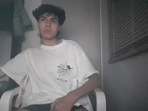 YoursexyJuan online show from January 7, 2025, 4:08 am