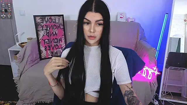 Tiffany lab online show from October 23, 2025, 12:37 pm