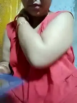 Super-Couple online show from April 14, 2026, 4:23 pm