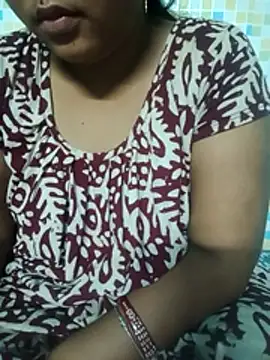 Super-Couple online show from June 30, 2026, 4:18 pm