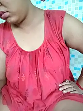 Super-Couple online show from July 5, 2026, 4:19 am