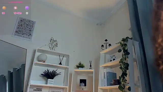 ZaraBluitt online show from February 26, 2026, 9:31 am