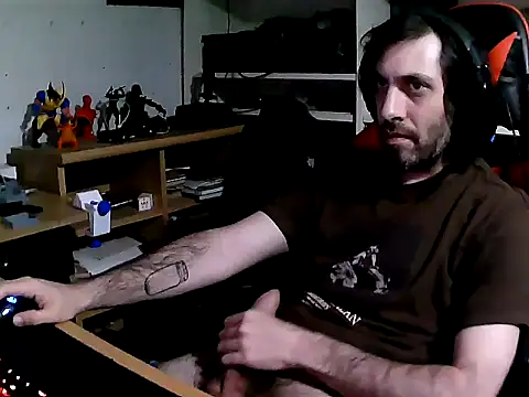 johnwood88 online show from November 12, 2025, 5:44 am