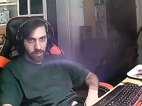 johnwood88 online show from February 7, 2025, 6:24 am