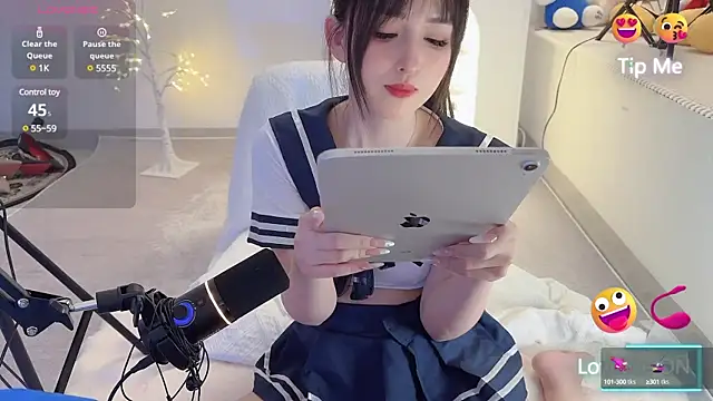 Snapshot of Unique-yiyi chatting on February 22, 2025, 10:31 pm Unique-yiyi online show from February 22, 2025, 10:31 pm