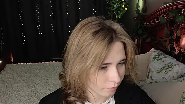 Inessa Holiday online show from November 27, 2025, 2:50 pm