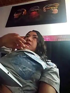 Sofi hot 4m online show from October 19, 2025, 6:10 pm