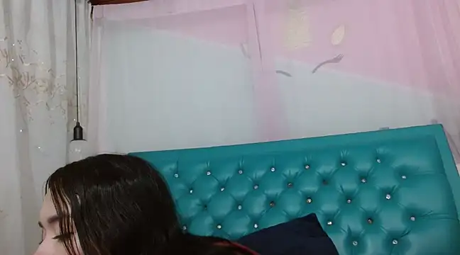 Victoria Kjaer online show from December 17, 2024, 4:23 am