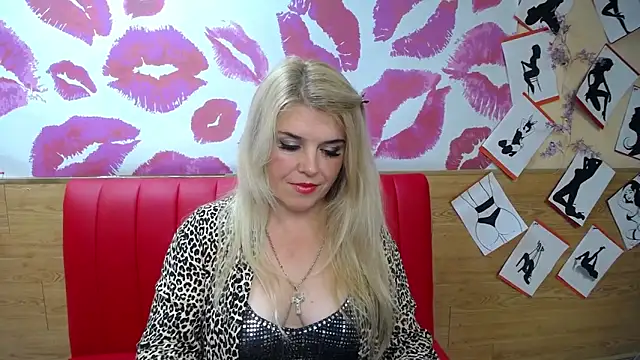 Julya Barbi online show from September 30, 2025, 5:46 am