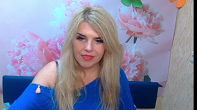 Julya Barbi online show from October 3, 2025, 11:45 am