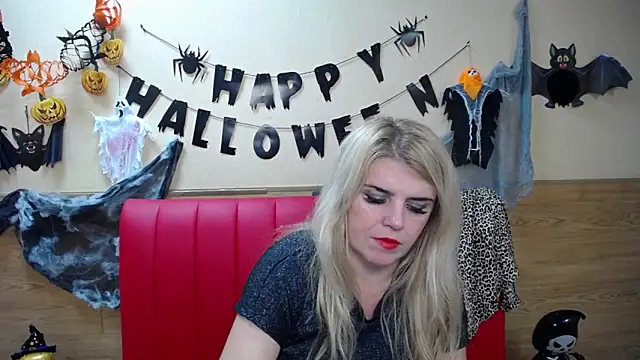 Julya Barbi online show from October 29, 2025, 6:23 am