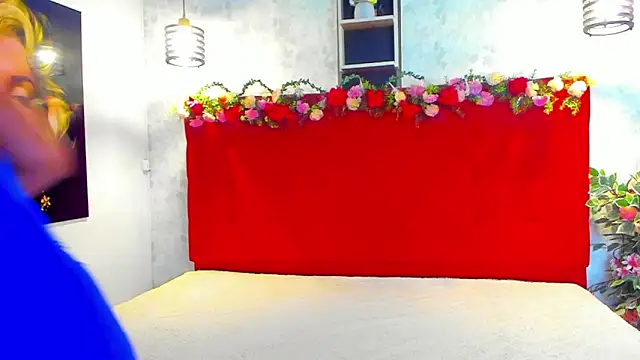 Snapshot of SilvannaFit chatting on May 25, 2026, 11:31 am SilvannaFit online show from May 25, 2026, 11:31 am
