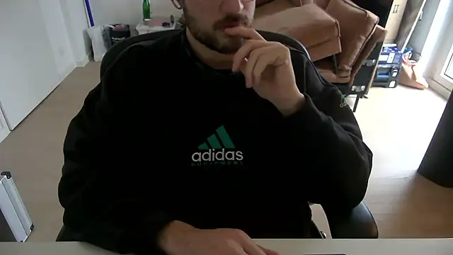 taallguyy 196 online show from January 9, 2026, 10:44 am