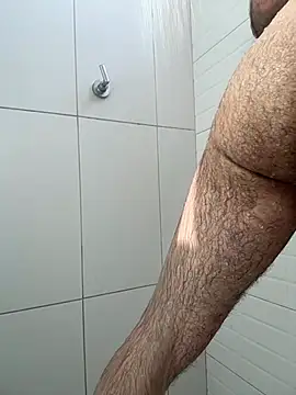 Snapshot of Majorcumlive chatting on July 17, 2026, 5:21 pm Majorcumlive online show from July 17, 2026, 5:21 pm