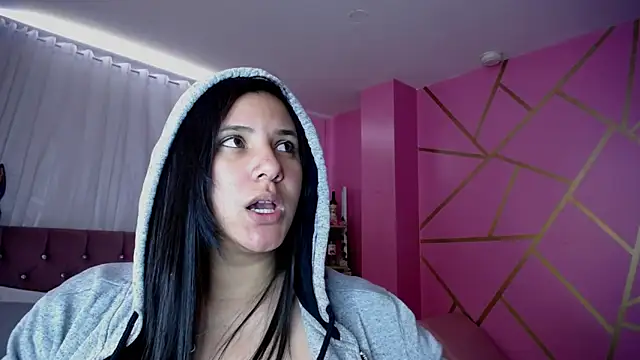 frreeya online show from January 20, 2025, 5:59 pm