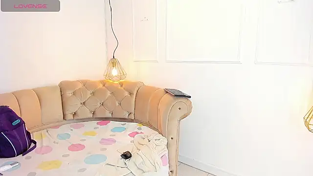 Snapshot of khloeblake chatting on February 28, 2025, 10:52 am khloeblake online show from February 28, 2025, 10:52 am