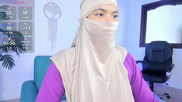 saray halam online show from October 5, 2025, 6:20 pm