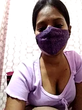 Shivani Tivari online show from February 13, 2025, 10:00 pm