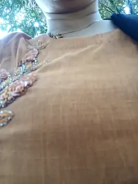 Snapshot of Sneha_gril chatting on February 27, 2026, 5:18 am Sneha gril online show from February 27, 2026, 5:18 am