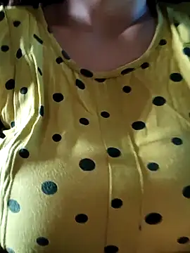 Sneha gril online show from September 26, 2025, 2:51 am