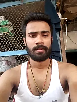 Skinny Bigass 23 online show from September 12, 2025, 8:47 am