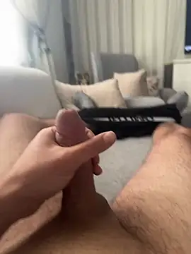 hot man eray online show from February 27, 2025, 10:44 am