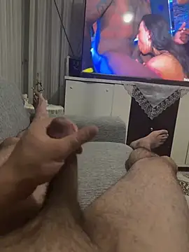 hot man eray online show from February 11, 2025, 4:56 pm