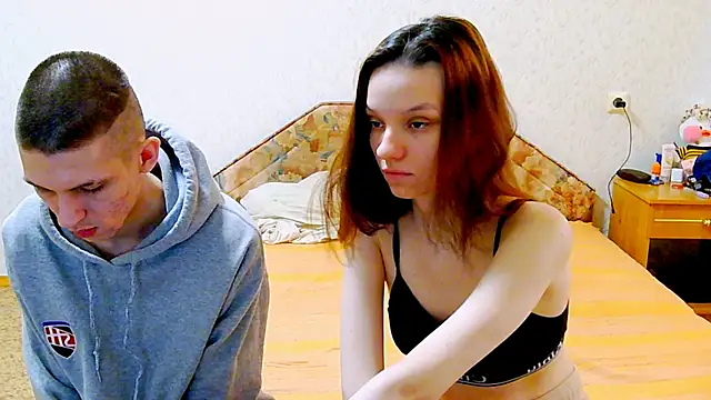 Ivy Lester online show from March 14, 2025, 4:32 am