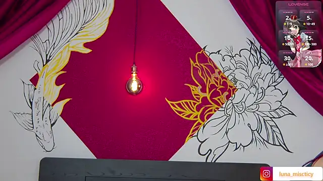 Snapshot of Lunamistyc chatting on September 10, 2025, 7:35 pm Lunamistyc online show from September 10, 2025, 7:35 pm